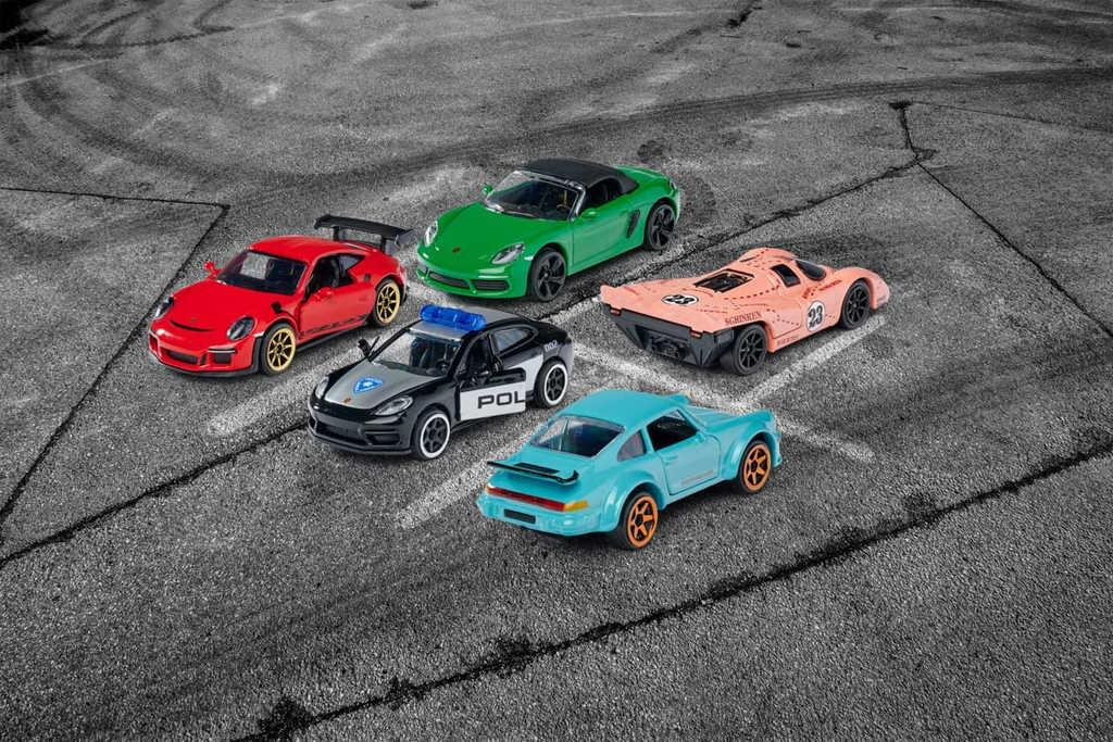 MAJORETTE Auto sportovní kovový model Porsche dárkové balení set 5ks